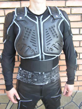 <p>�������� BOLDER <strong><span style="text-decoration: underline;">cross</span></strong>.</p>
<p>���� 1</p>